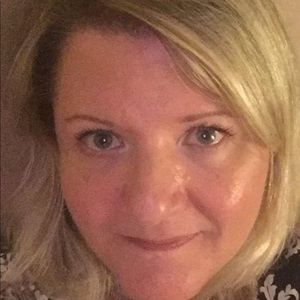 Meet your Posher, Mary frances